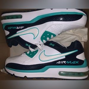 Brand New- White/Teal- Nike Air Max Wright- Size 10